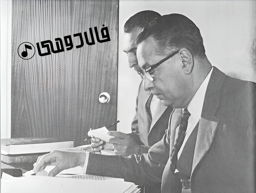 پرویز ناتل خانلری در بنگاه فرهنگ ایران